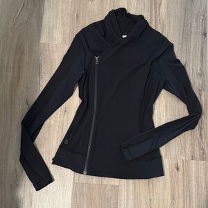 LULU LEMON UNIQUE Black Asymmetrical Zip Jacket
